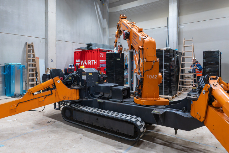 Millimeterarbeit: NSHV erfolgreich installiert